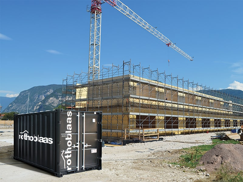 CONTAINER-PORTABLE-STORAGE-FOR-THE-WORKSITE-4